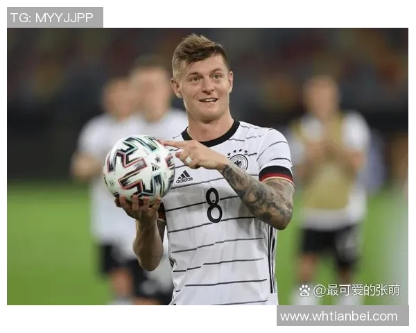 丹麦队勇闯欧洲杯八强历史时刻引发球迷热烈欢呼